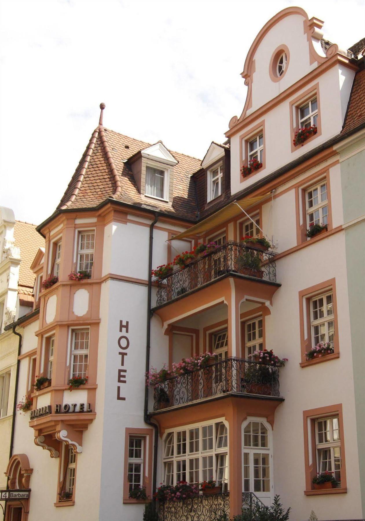 Hotel Barbara Freiburg im Breisgau Ngoại thất bức ảnh